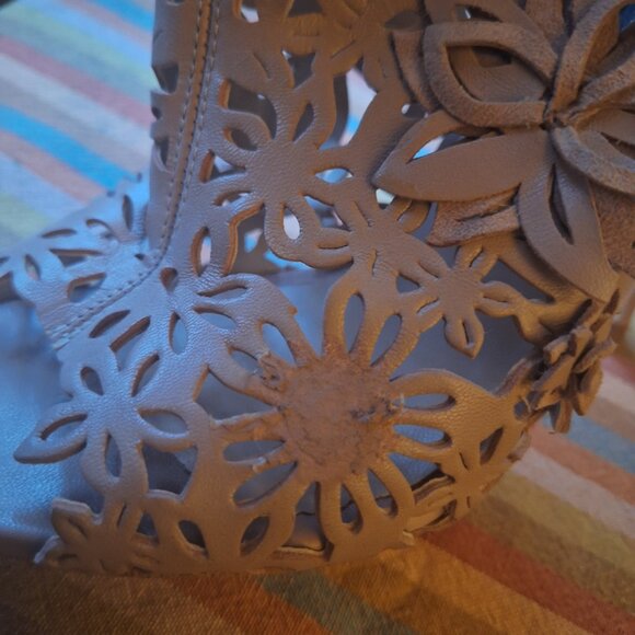 Nude peep toe booties - Picture 6 of 8